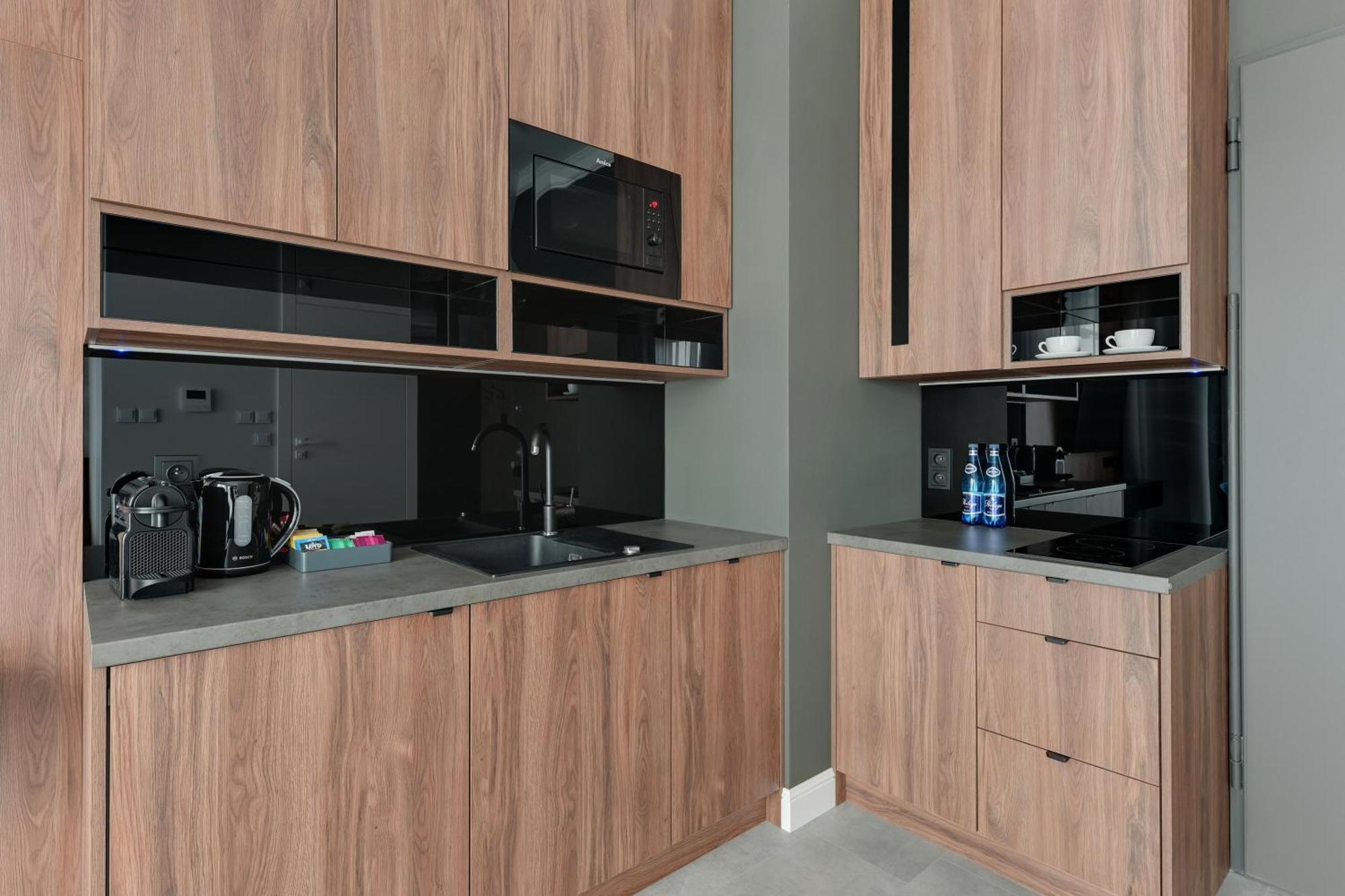Nadmotlawie Riverside - Sauna, Gym & Parking By Downtown Apartments غدانسك الغرفة الصورة