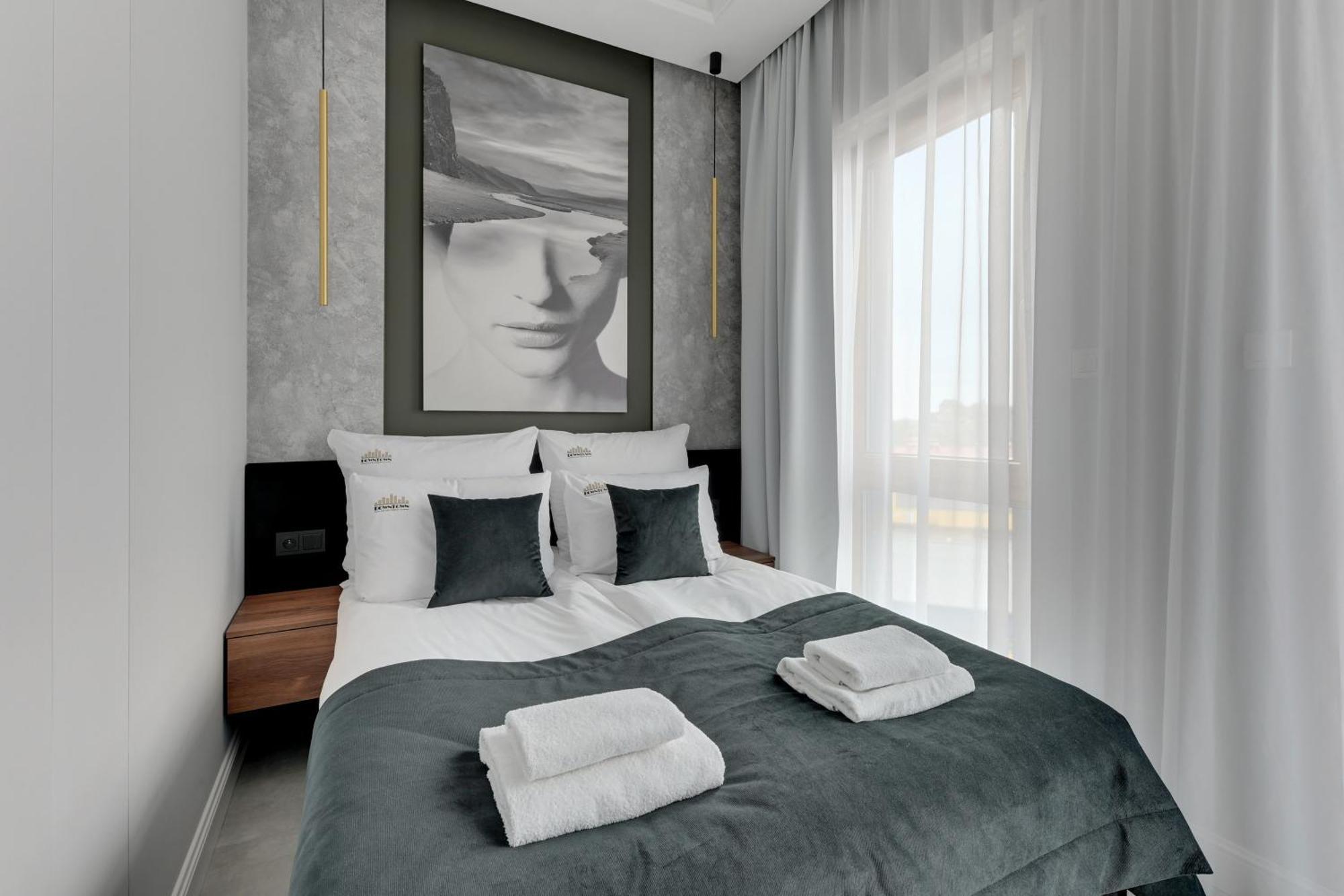 Nadmotlawie Riverside - Sauna, Gym & Parking By Downtown Apartments غدانسك الغرفة الصورة